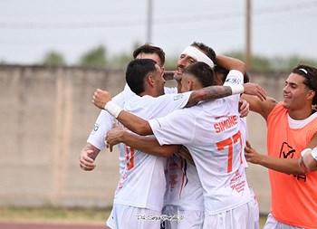 Prima vittoria esterna del Canosa Calcio: a Spinazzola termina 1-5